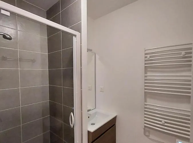 Nemea Student Arena Апарт-отель